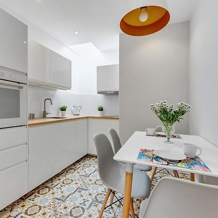 Grand Apartments - Orion Apartment Nearby Monte Cassino Street ソポト エクステリア 写真