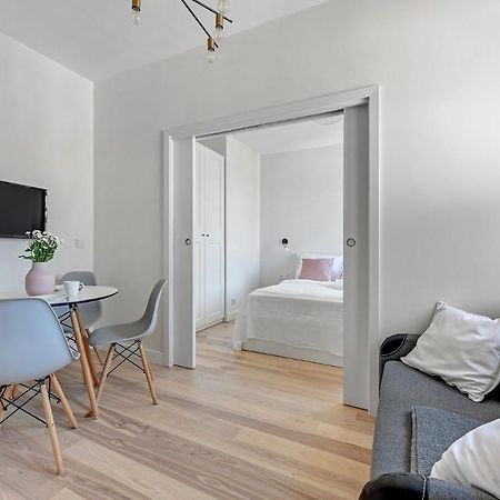 Grand Apartments - Orion Apartment Nearby Monte Cassino Street ソポト エクステリア 写真